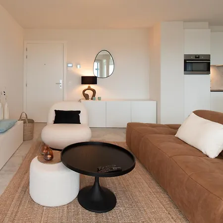 Apartment Wellington Waves Modern In Ostend